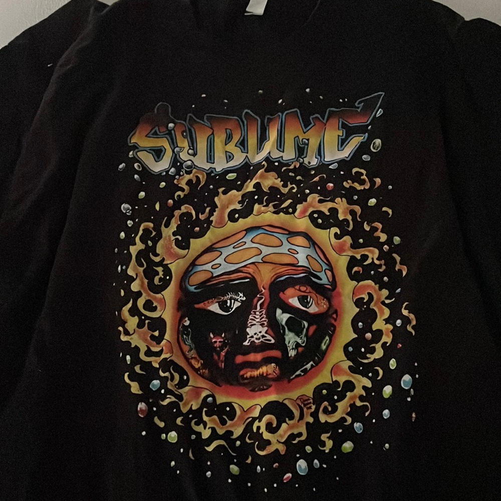 T shirt.